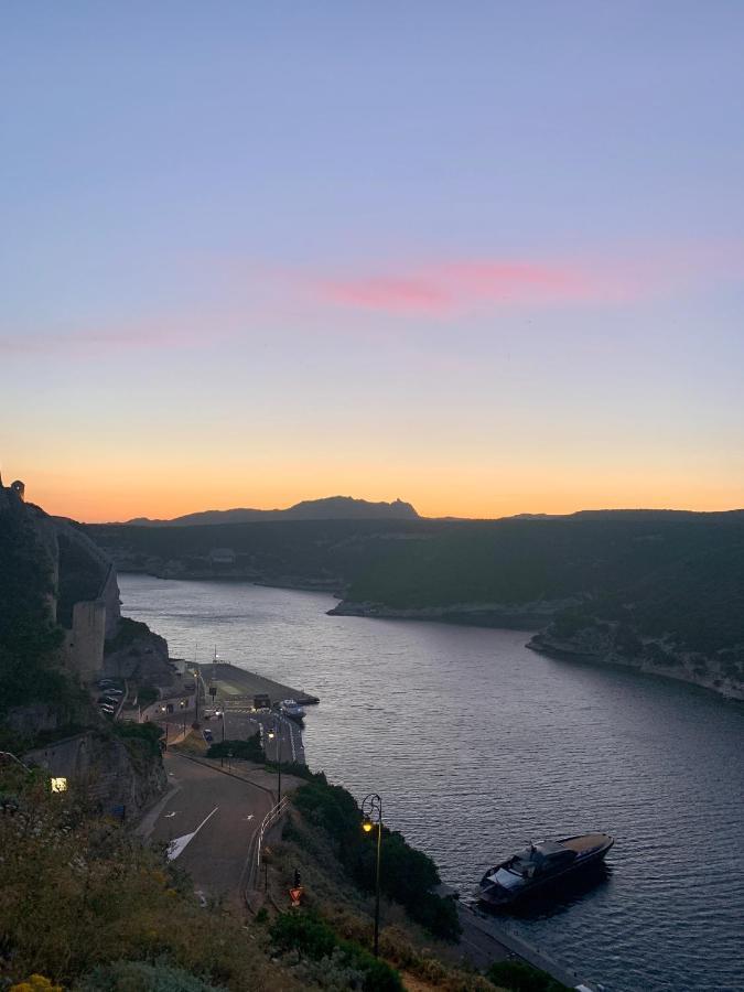Casa Sirena Centre Citadelle Vue Port Et Falaises بونيفَسْيو المظهر الخارجي الصورة